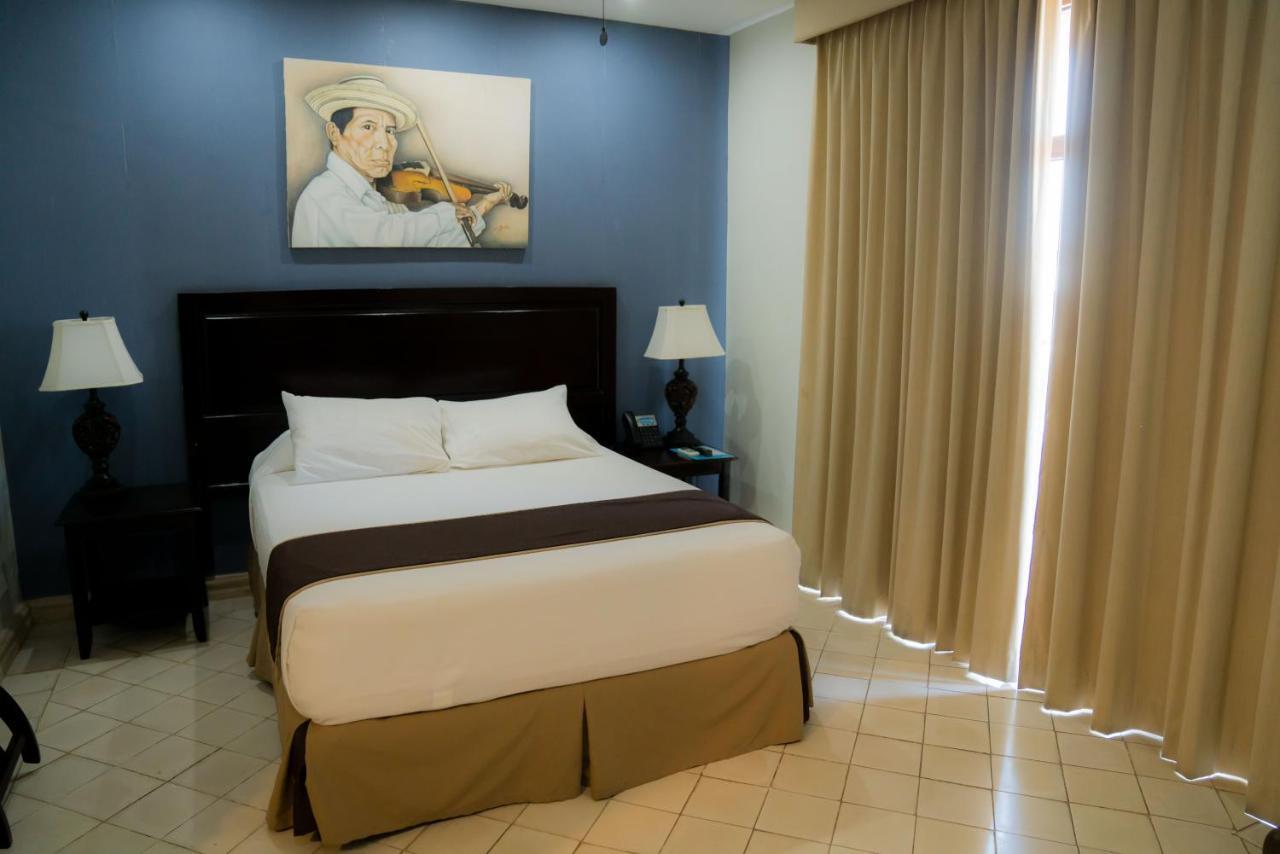 Hotel Presidente Las Tablas Exterior foto