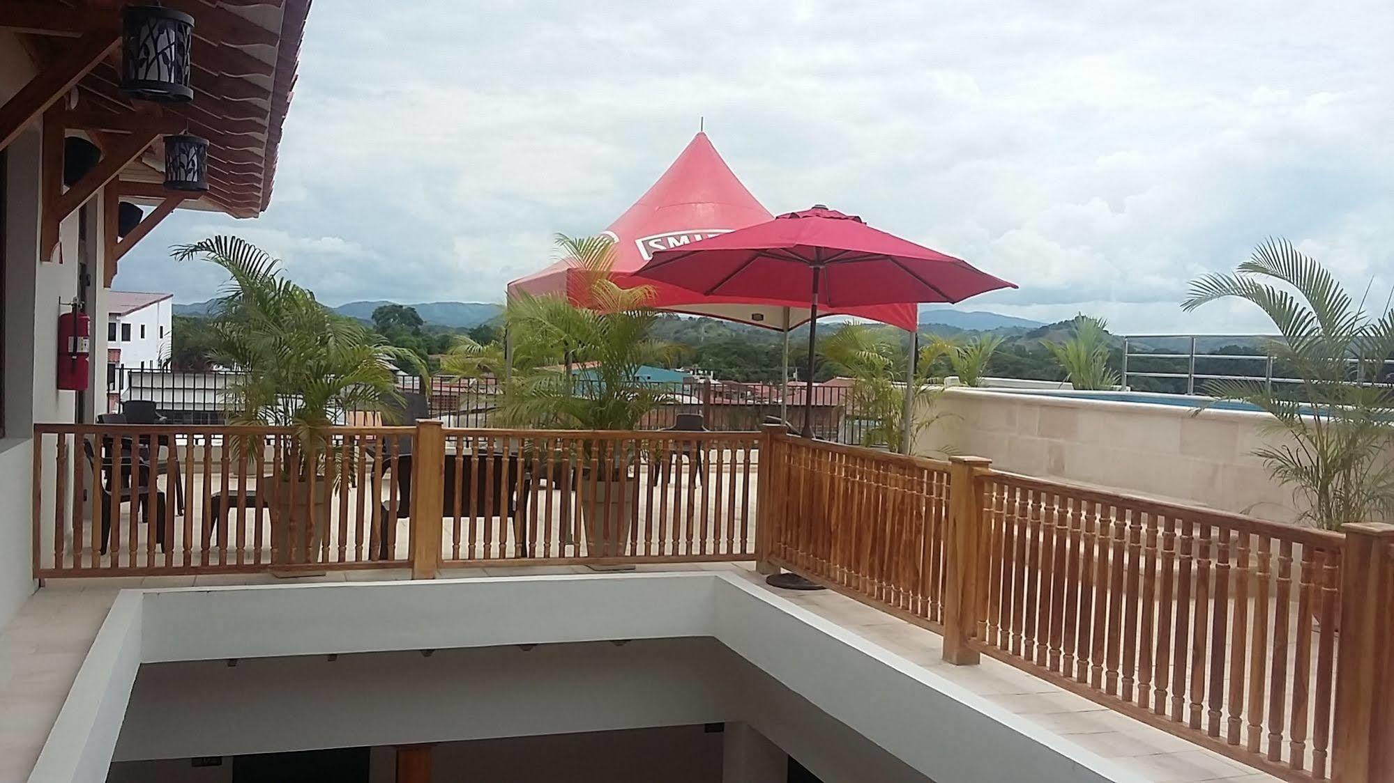 Hotel Presidente Las Tablas Exterior foto
